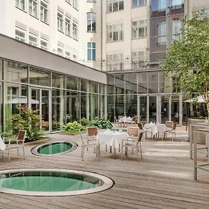 Отель Moevenpick Am Potsdamer Platz, Берлин